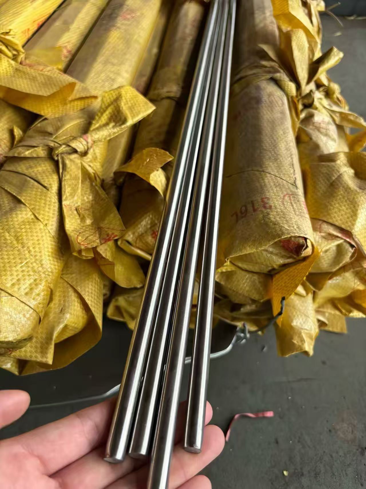 不锈钢光亮圆棒