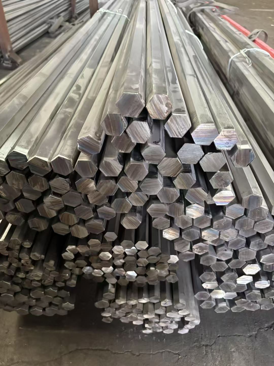 304 316L 303不锈钢六角棒